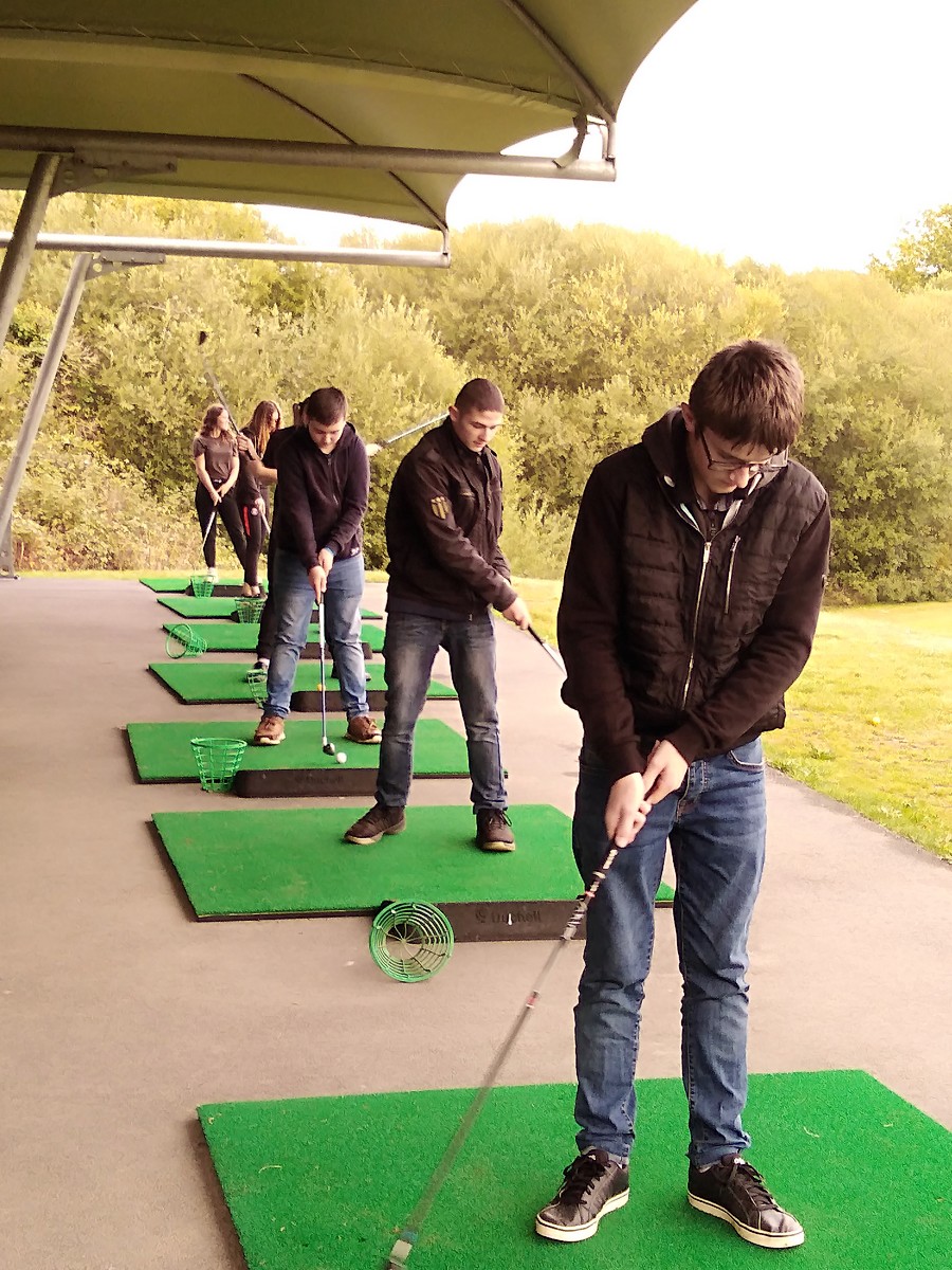 Les jeunes de l’Ulis au golf