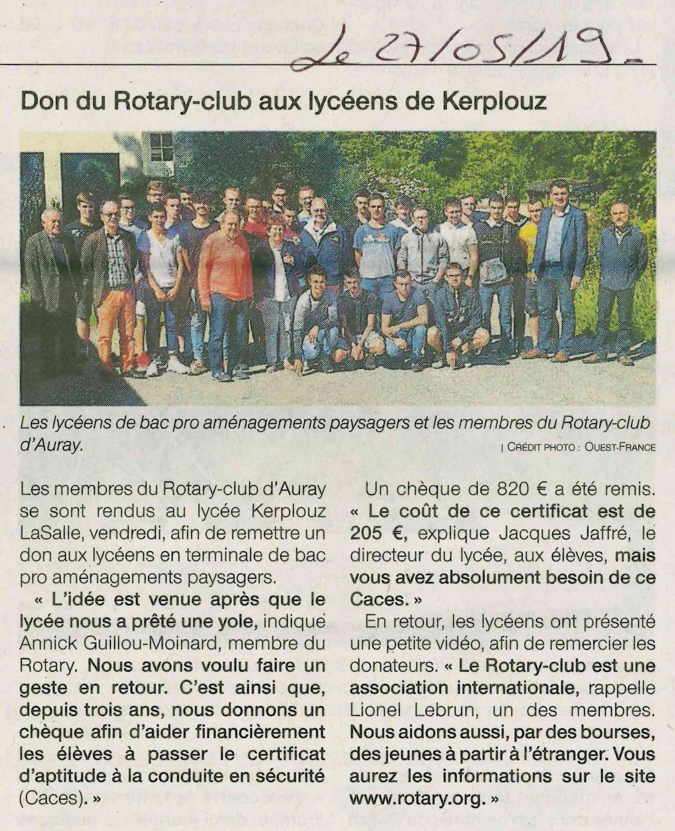 Don du Rotary-Club aux lycéens de Kerplouz