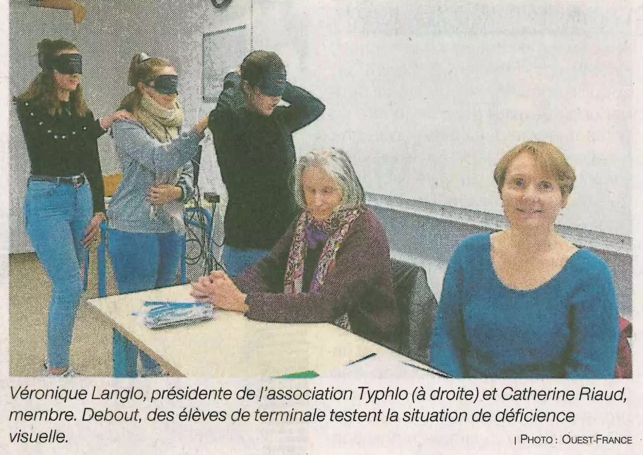 Un dîner dans le noir au lycée de Kerplouz