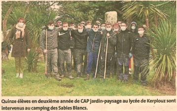 Les élèves de Kerplouz en stage au camping ( 1 article Ouest-France et  1 article Le Télégramme)