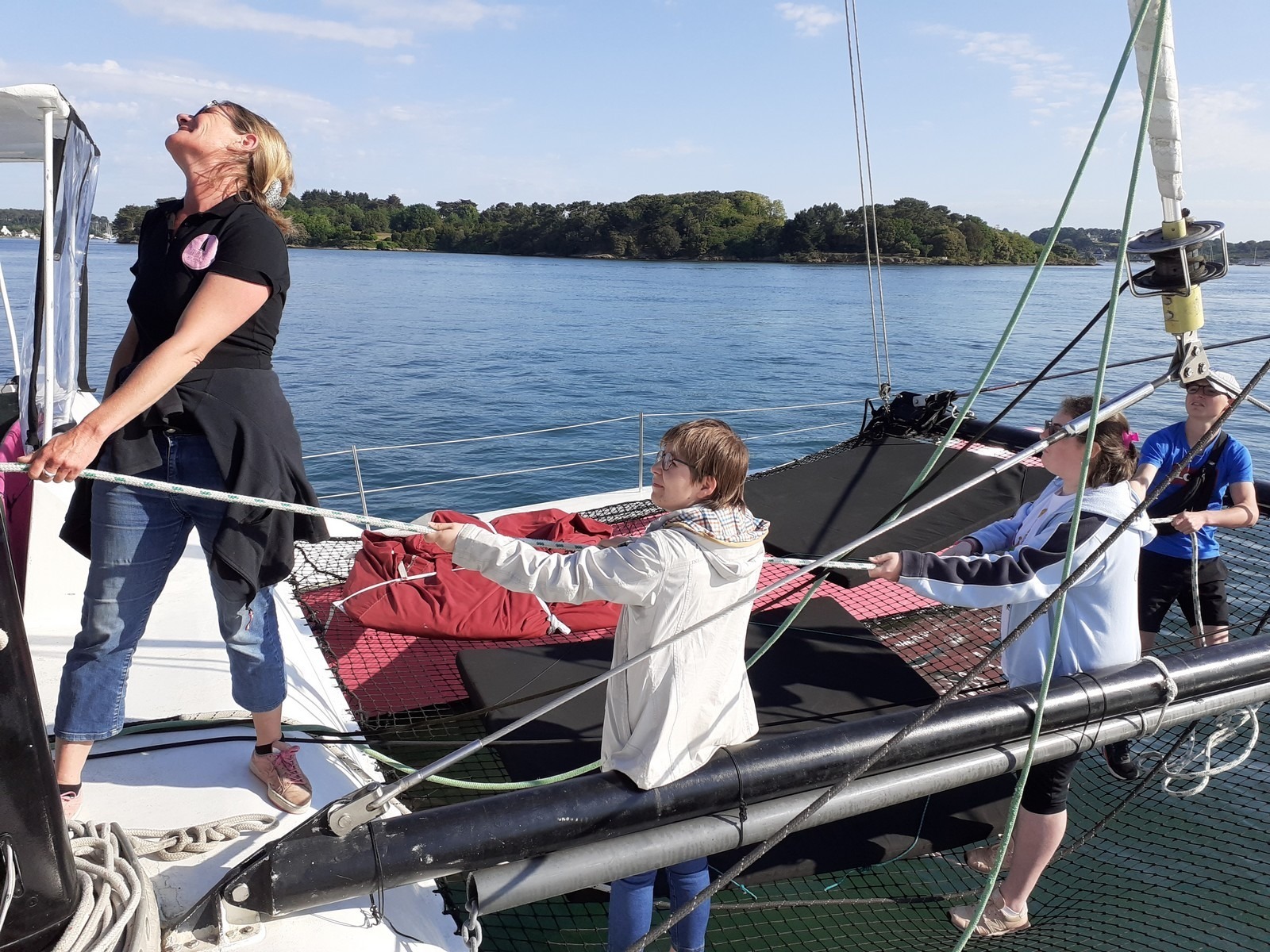 Les élèves Ulis dans le golfe du Morbihan (organisé par l’association Nevezus)