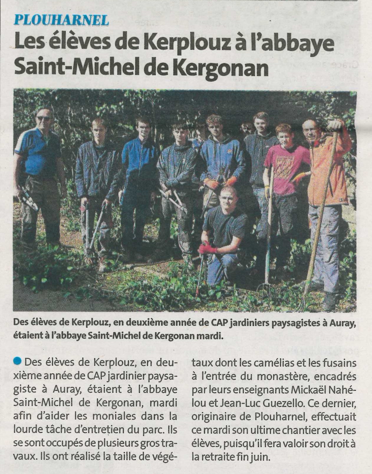 Les élèves de Kerplouz à l’abbaye Saint-Michel de Kergonan (1 article Le Télégramme + 1 article Ouest-France)