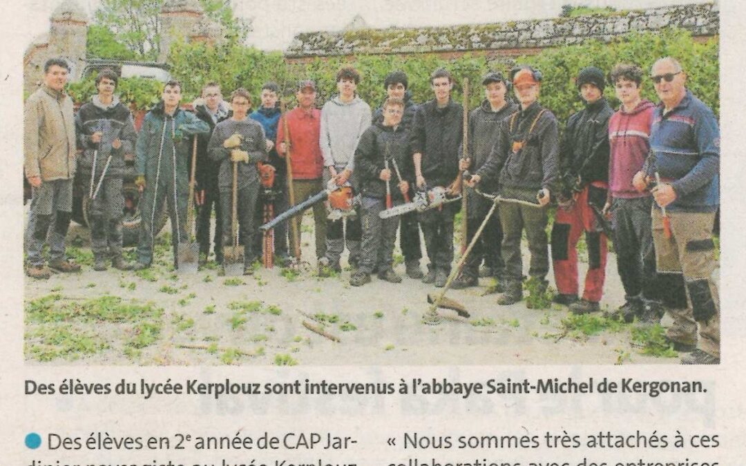 Des élèves du lycée Kerplouz à l’abbaye bénédictine