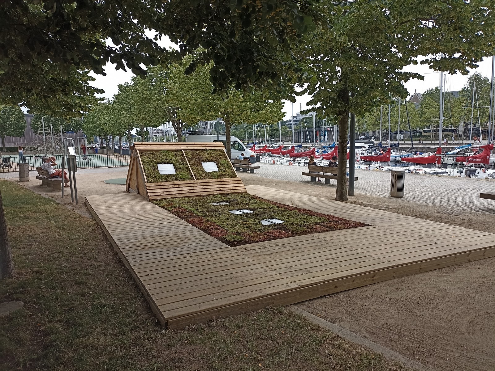 Jardins éphémères Vannes 2023 :  Du jardin sec à la toiture végétalisée